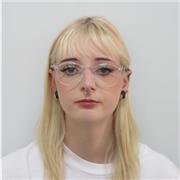 Insegnate di Inglese, diplomata all’istituto tecnico turistico